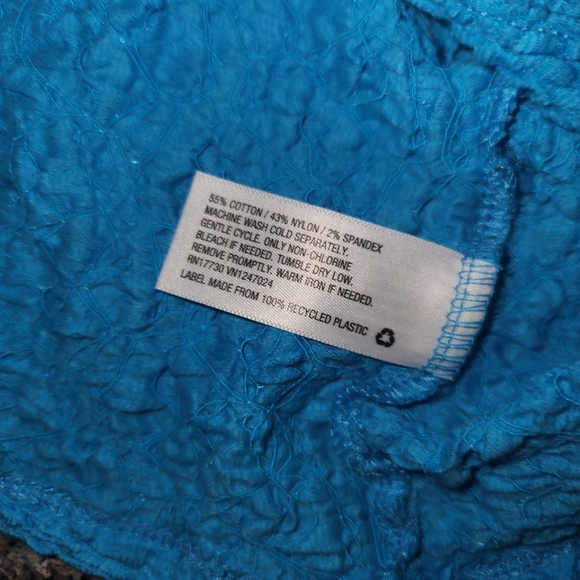 Bundle of 2 Shirred Tank Tops - Picture 6 of 8